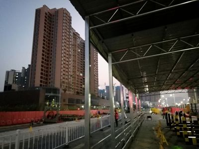 推拉重叠钢筋棚（篷）