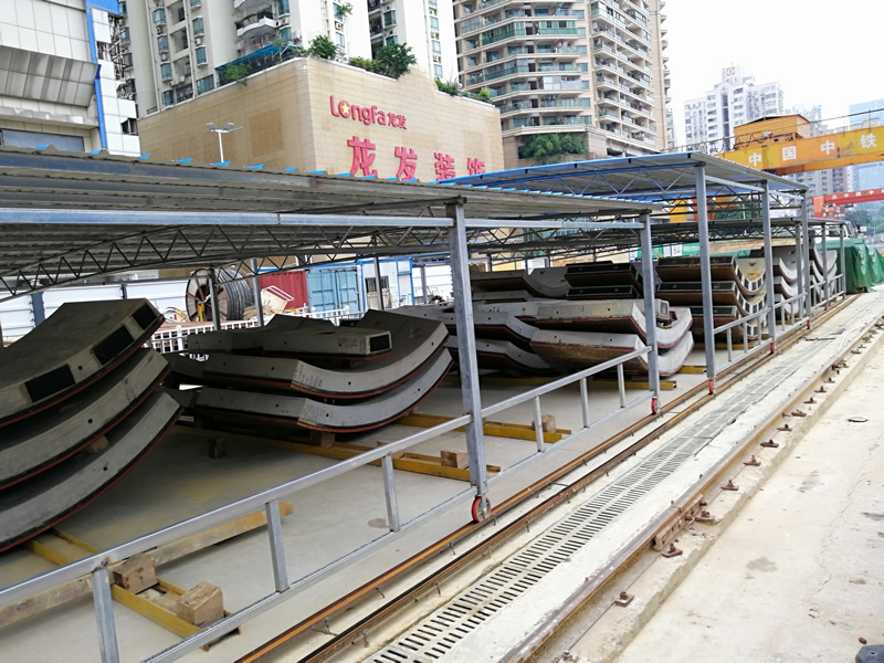 推拉重叠钢筋棚（篷）